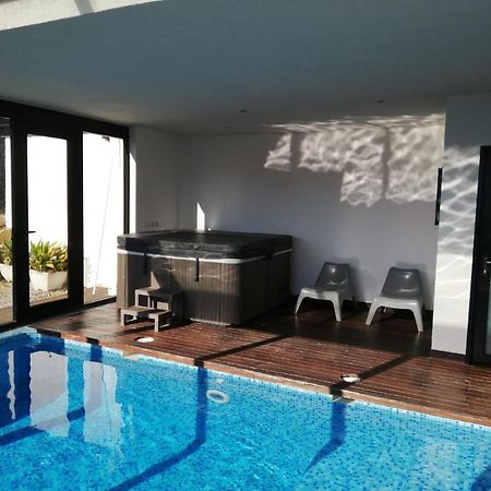 Villa Casa Ceca De La Playa Y Barcelona, Con Piscina Climatizada Y Jacuzzi Vallromanes Exterior foto