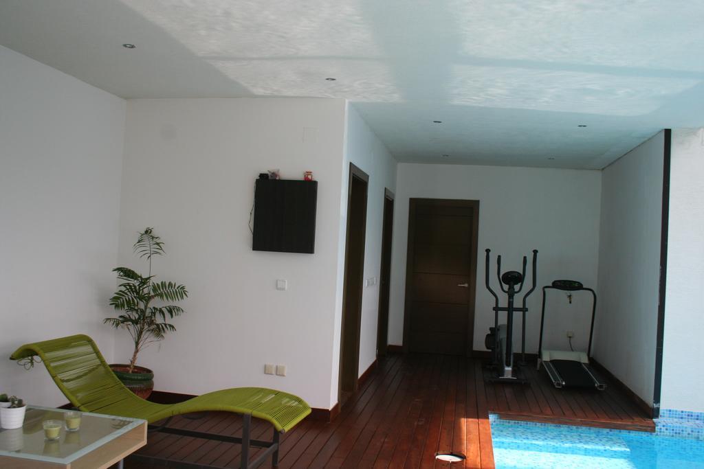 Villa Casa Ceca De La Playa Y Barcelona, Con Piscina Climatizada Y Jacuzzi Vallromanes Zimmer foto